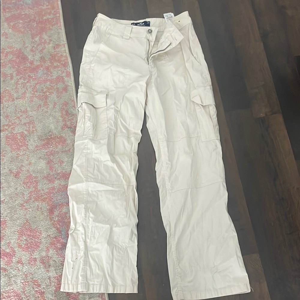 Hollister Cream Straight Leg Cargo Pants